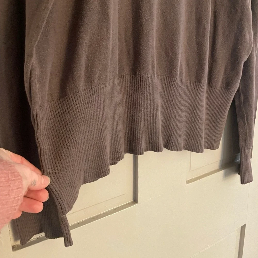 Merona Brown Crew Neck Sweater Fine-Gauge Cotton Sweater Comfy Stretchy Light - Picture 8 of 9